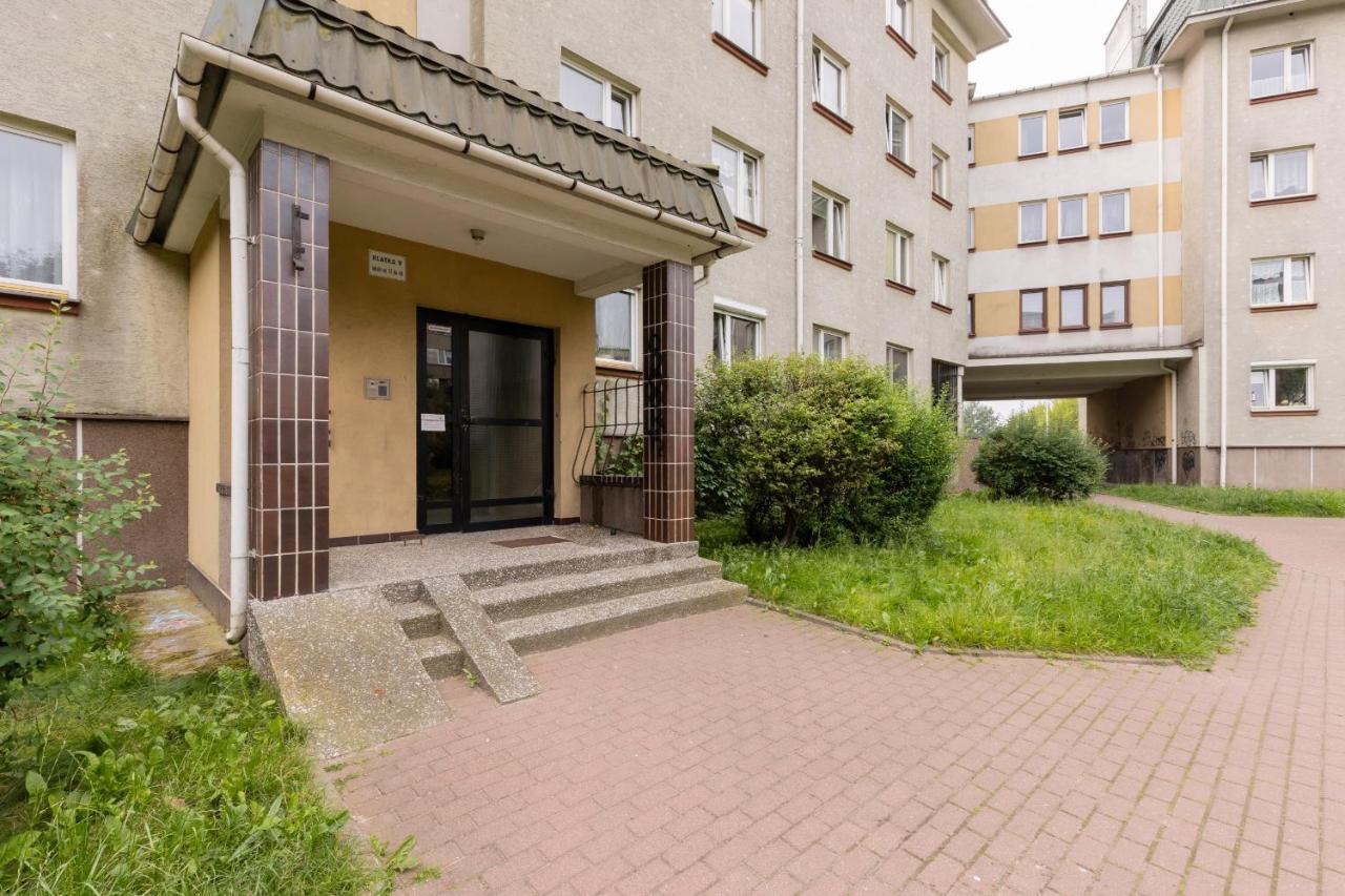 Spacious & Quiet 1 Bedroom Apartment In Pruszkow By Noclegi Renters Exterior foto