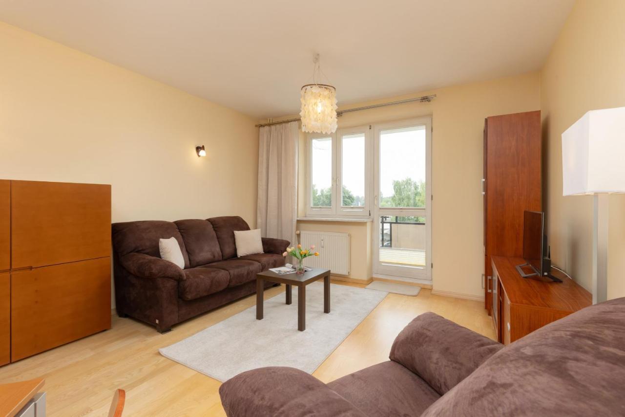 Spacious & Quiet 1 Bedroom Apartment In Pruszkow By Noclegi Renters Exterior foto